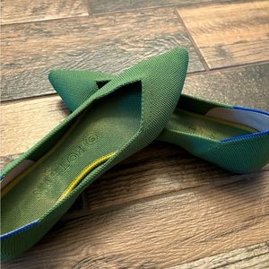 Rothy’s green flat Size 7